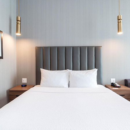 Sandman Signature Sherwood Park Hotel מראה חיצוני תמונה