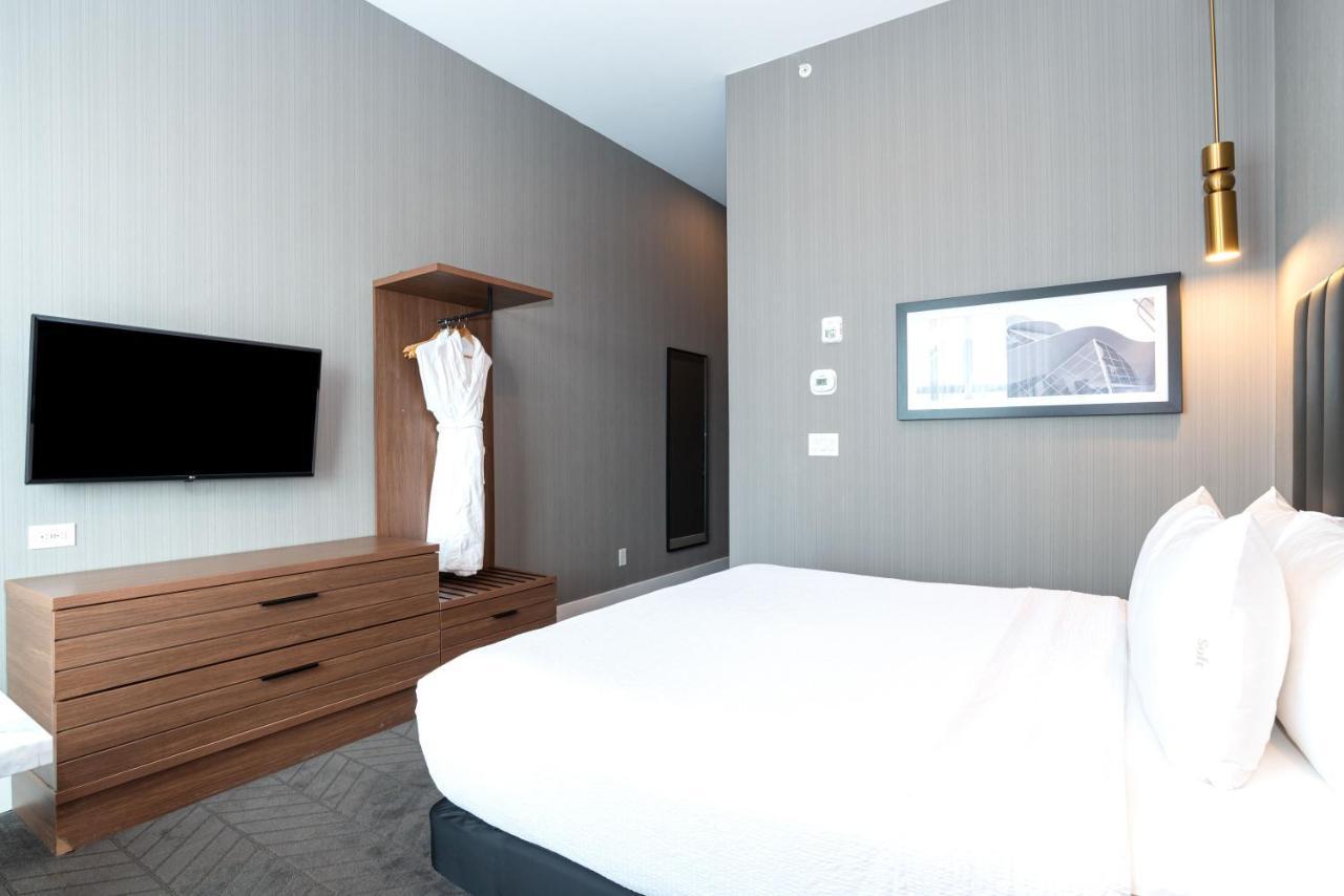 Sandman Signature Sherwood Park Hotel מראה חיצוני תמונה