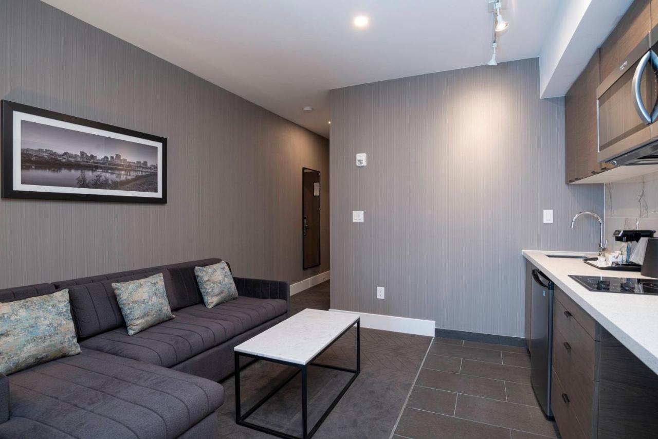 Sandman Signature Sherwood Park Hotel מראה חיצוני תמונה